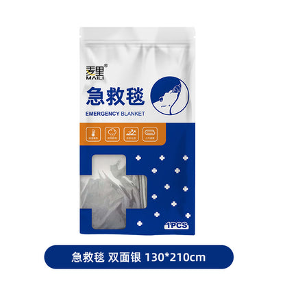 緊急用サバイバルブランケット 防寒・保温・断熱｜使い捨てタイプ｜災害・地震・キャンプ・救急用アルミブランケット 体温をしっかり守る、災害時の必需品。 軽量でコンパクトながら、高い保温・断熱効果を発揮する **緊急用サバイバルブランケット（エマージェンシーブランケット）**です。